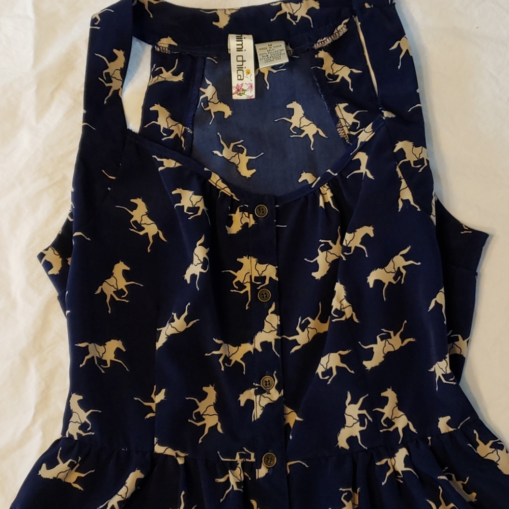 Dress - Picture 2 of 3